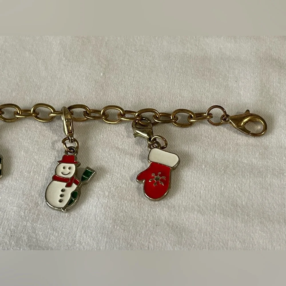 Vintage Christmas charm bracelet, gold tone, removable, charms